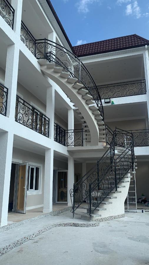 Shambala Hotel Gudauta Exterior photo